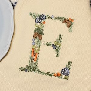 Diseño de bordado a máquina letra E 7,5 cm de alto Bastidor 4x4 (10 cm)  Bordado digital monograma floral Letras de flores matriz de bordado