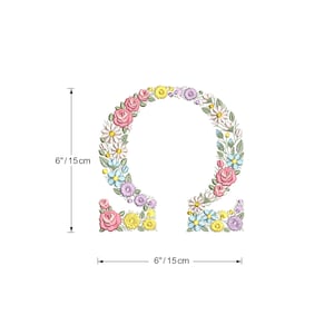 機械刺繍 Ω オメガ 大文字 ギリシャ文字 高さ 15 cm/6" 繊細な花柄 繊細な女子学生クラブ モノグラム 刺繍 スティックダテイ リカモ マキナ