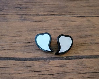 Large Vintage Heart Earrings, Vintage Earrings, 80s Earrings, Vintage Punk Earrings, Vintage Punk Jewelry, Heart Earrings, Black Hearts