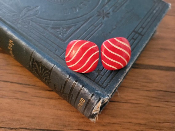 Vintage Red and White Striped Earrings, Vintage E… - image 2