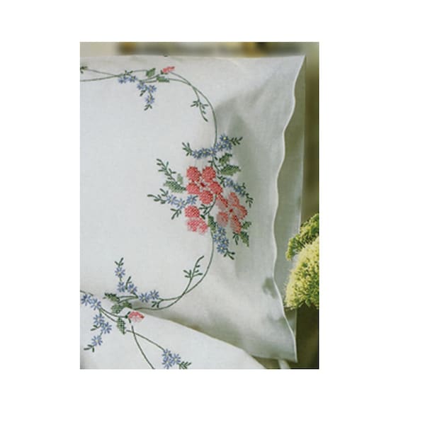 Design Works Pillowcases 2pc STAMPED for Embroidery WILD ROSE