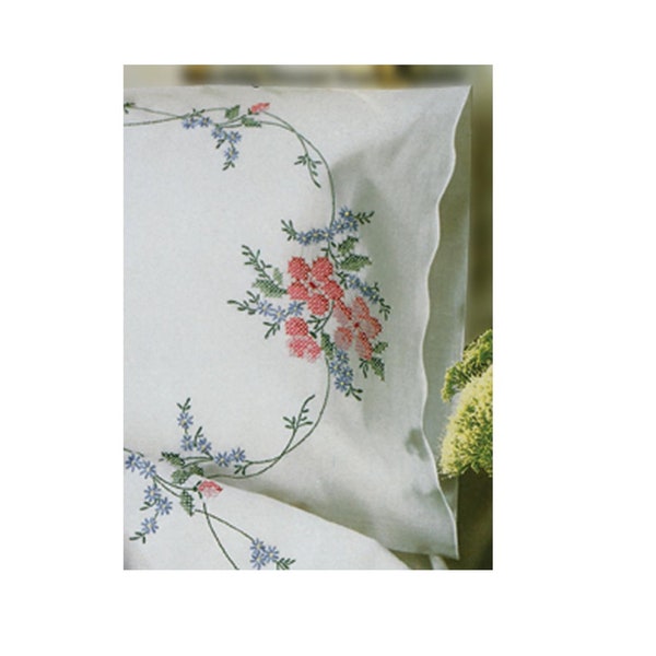 Design Works Crafts House Plants Embroidery Pillowcase Kit - 2 Stamped 20x30" Cases