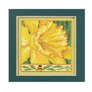 Mill Hill Buttons Beads Kit Counted Cross Stitch DAFFODIL Spring Series 2024