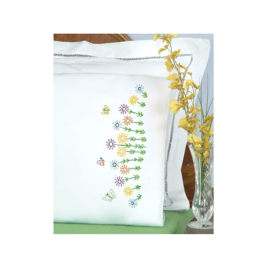 Jack Dempsey Kit Federe Ricamo Stampe – XX Colonial (Confezione Da 2) – 60% Cotone 40% Poliestere