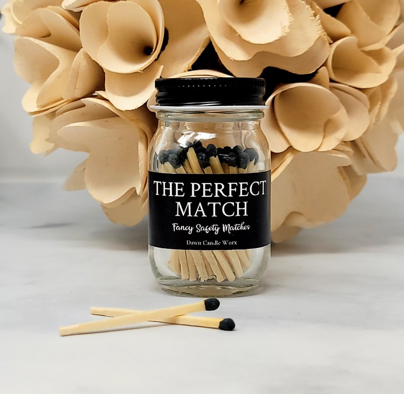 Smells Like Bitch of Honor Candle Matron of Honor Proposal Maid of Honor Funny Gift Bridal Party Gift Wedding Party Gift MOH Proposal Gift image 4