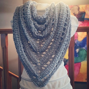 CROCHET Triangle Scarf PATTERN: Summerland Triangle Shawl Scarf/Shawl Pattern/Crochet/Caron Cotton Cakes Pattern/Spring Fashion/Shawl/Scarf
