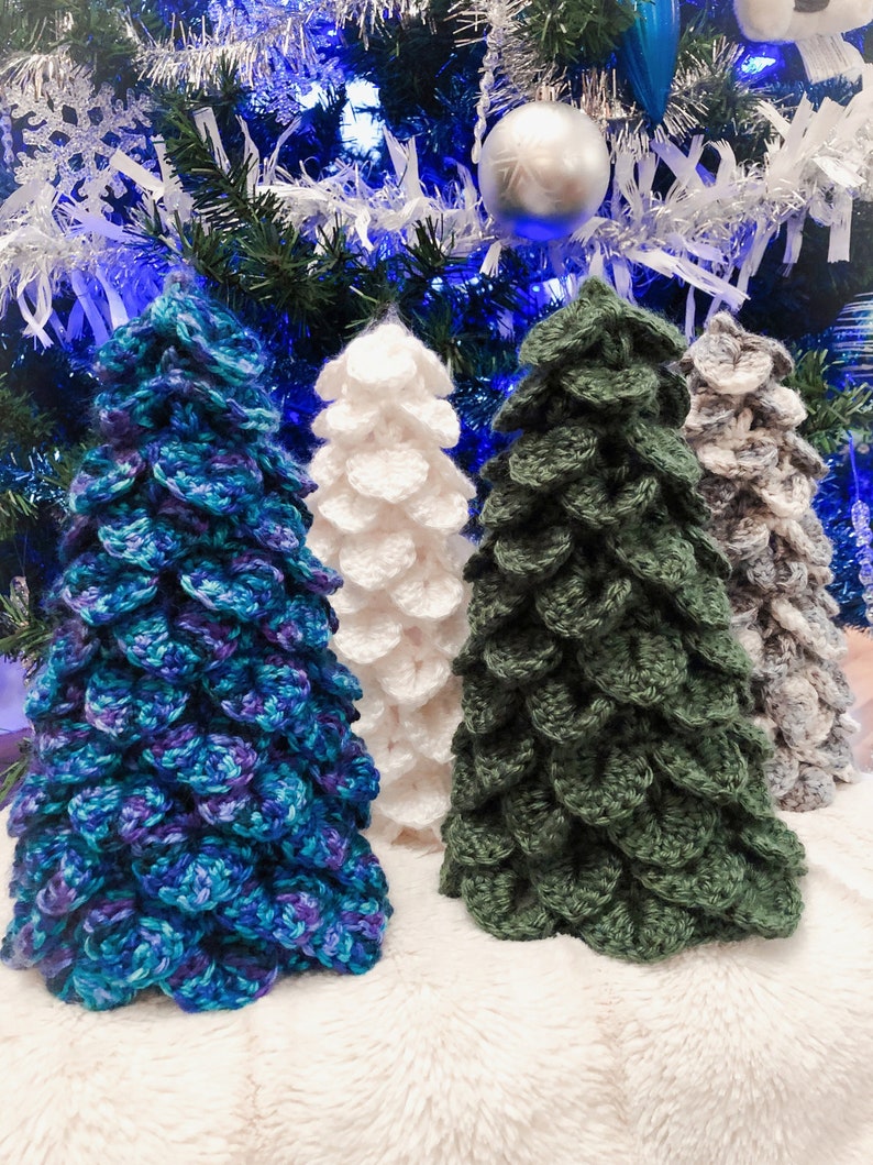 CROCHET Christmas Tree PATTERN: Evergreen Christmas Tree/DIY Decor/Christmas Decor/Crocodile Stitch/Christmas Decoration/Crochet Pattern image 1