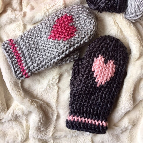CROCHET MITTEN PATTERN: Heart Love Mittens/Easy Crochet Mitts/Mittens/Mitts/Hearts/Valentine's Day/Winter Wear/For Her/Crochet Mittens/