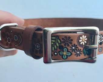 hand painted floral leather dog collar, flower leather dog collar, custom dog collar, leather dog collar,small dog collar,floral dog collar