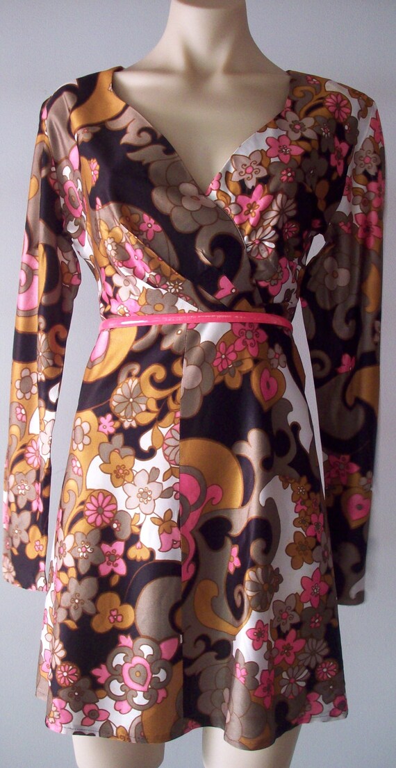 1960s vintage British mod dress