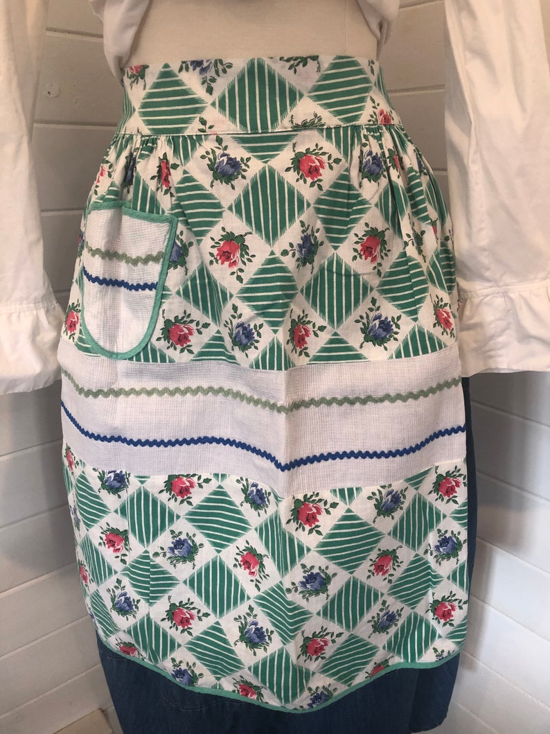 Vintage half apron