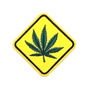 Écusson thermocollant pour cannabis (6 cm x 6 cm)