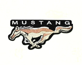 Patch thermocollant Mustang : cheval appliqué