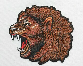 Embroidered Lion Patch: Iron-On Applique (9.3x8.7cm)
