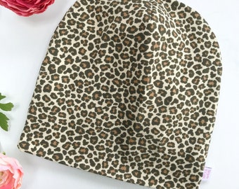 Leopard print beanie, Satin lined beanie, Leopard print toque womens, Animal print beanie, Leopard slouchy beanie, Frizz control cap