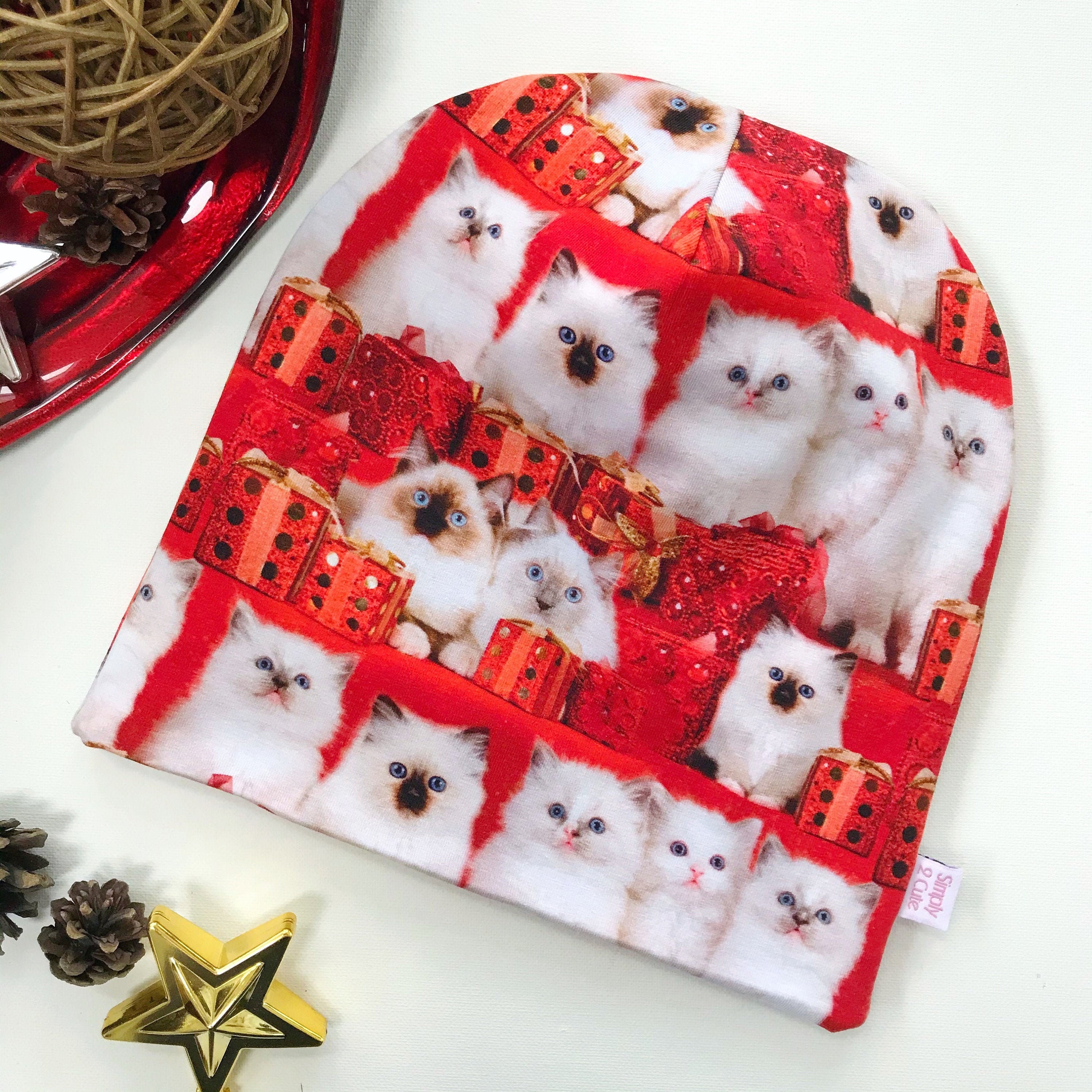 Christmas Cats Beanie, Cat Lover Beanie, Christmas Beanie Kids, Holiday Cats Hat, Festive Beanie Kids, Christmas Toque, Christmas Scrunchie