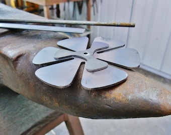 DIY Iris flower forging pack