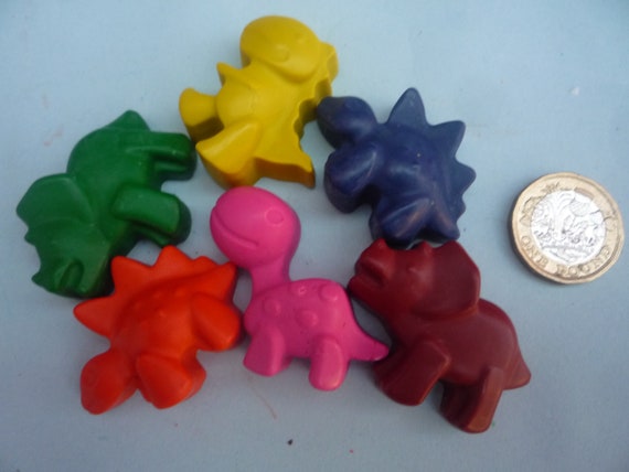 tractor shaped novelty wax crayons x 6 crayons handmade