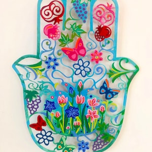 Élevez votre espace avec le charme Hamsa : une collection d&#39;art judaïque et de décoration murale