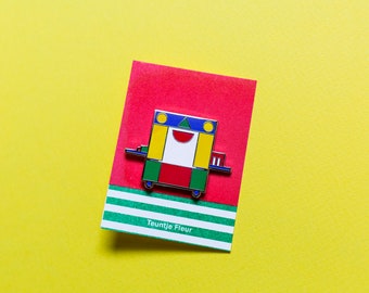 Emaille Pin of a risograph| Small Broche badge risoprint pins harde emaille pin Teuntje Fleur geometric smiley pin