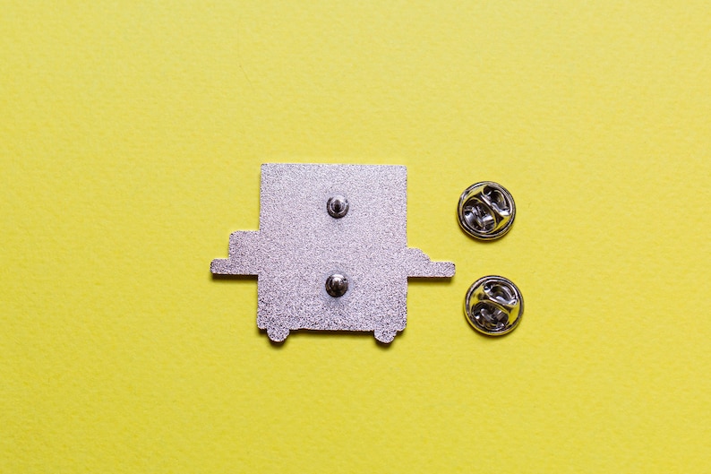 Emaille Pin of a risograph Small Broche badge risoprint pins harde emaille pin Teuntje Fleur geometric smiley pin image 7