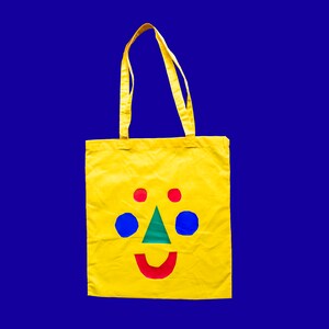 Tote Bag Happy Face | Hand printed, Iron printing press, Illustrations, Silkcreen, Sunny days, Digital Print,