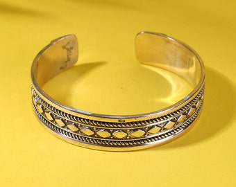 Hallmark Egyptian Pharaoh Sterling Silver Cuff Bracelet Siwaa style.