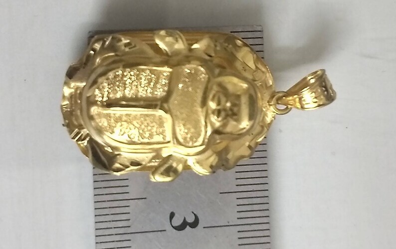 Fascinating Hallmark 18 K. Gold charm pendant Egypt Pharao's Luck Scarab image 6