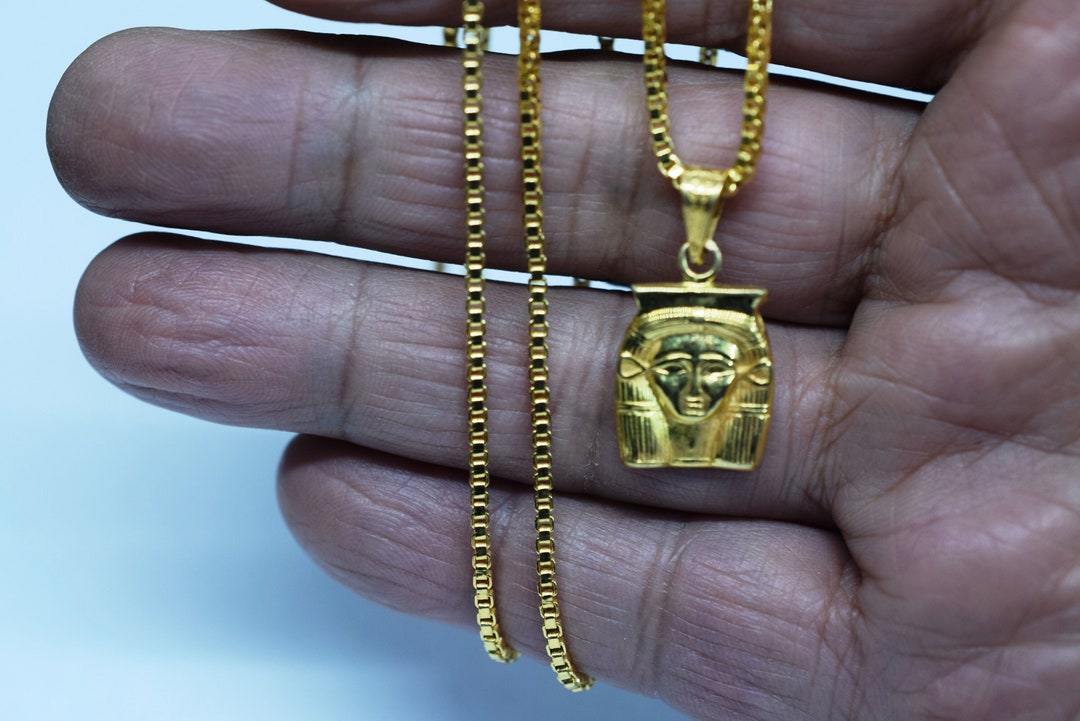 Egyptian Hallmark 18 Karat Gold Art Pendant Hathor Goddess of - Etsy