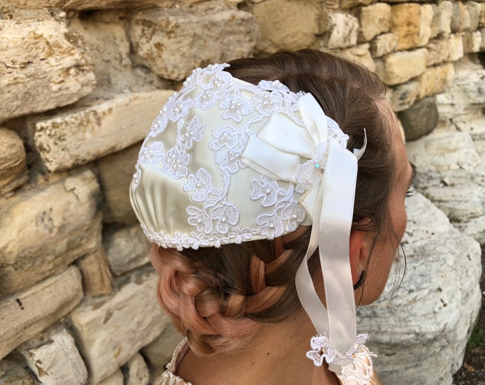 Vintage bridal headpiece