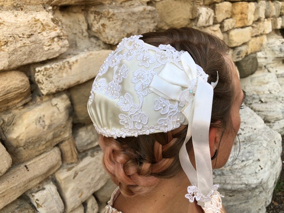 Vintage bridal headpiece - image 1