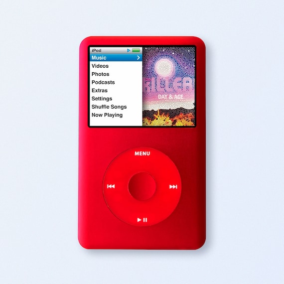 Czerwony Apple iPod Classic 7. generacji, ulepszona karta SDXC