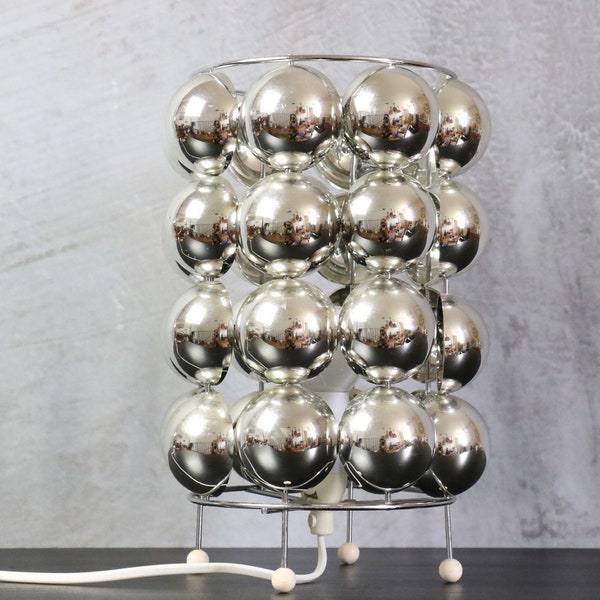 Lampe Cinétique Vintage à demi sphères pivotantes - 1970s - Space Age - Design futuriste