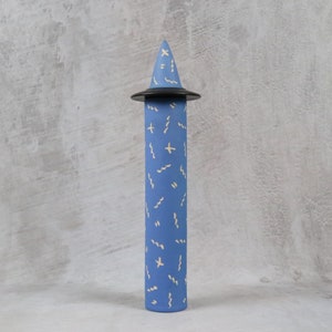 Blue ceramic box in the style of the Group Memphis Milano era Sottsass, du Pasquier