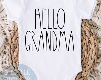 Hello Grandma Pregnancy Announcement Grandma Baby Announcement Gift for Grandma To Be Grandma Baby Reveal Grandmother Announcement Onesie®