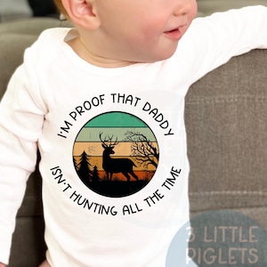 Funny Hunting Onesie ® Baby Reveal Hunting Daddy Baby Gift Hunter Daddy Pregnancy Announcement Hunting Baby Outfit Hunting Baby Shower Gift