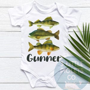 Baby Angeln Outfit kleiner Fischer Angeln Onesie® Daddys Angeln Buddy Angeln Geschenk Personalisierte Angeln Baby-Dusche-Geschenk Angeln Thema