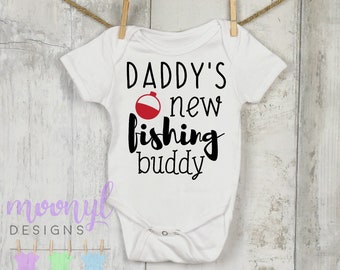 Daddy's New Fishing Buddy Onesie®, Dad's Fishing Bud, Father's Day Onesie®, Shower Gift, New Baby Gift, Newborn Onesie®, Fishing Onesie®