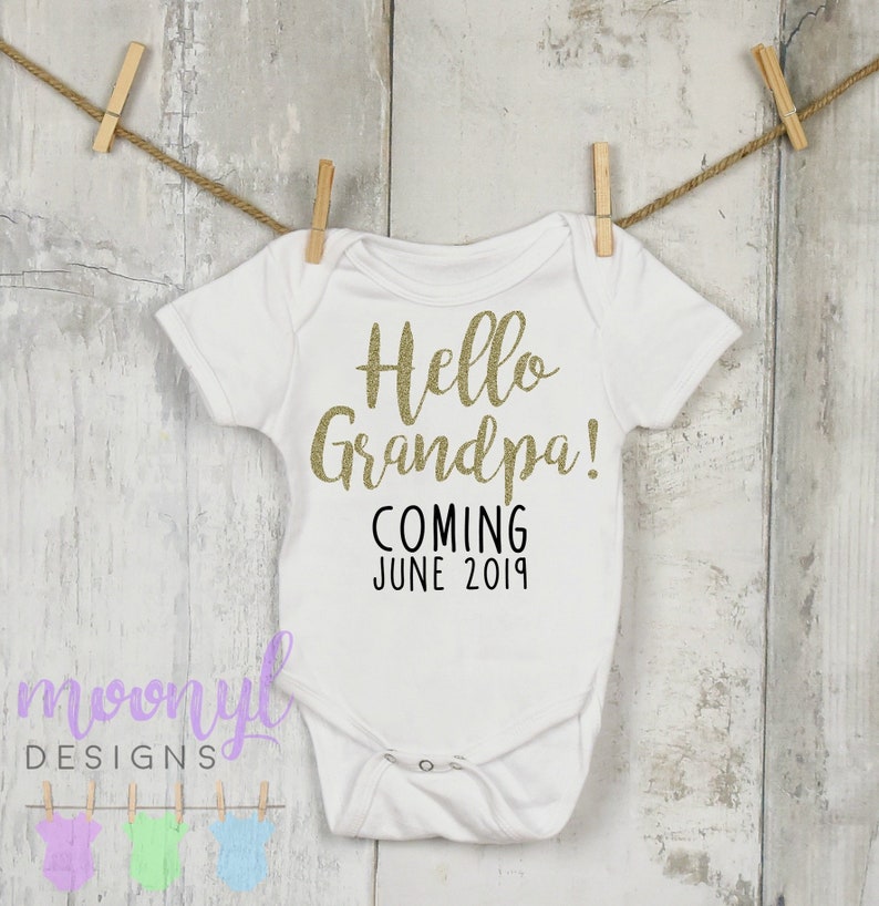 Pregnancy Announcement Onesie\u00ae Unisex Kids/' Clothing Bodysuit Grandpa to Be New Grandparent Hello Grandpa Baby Reveal Coming 2019