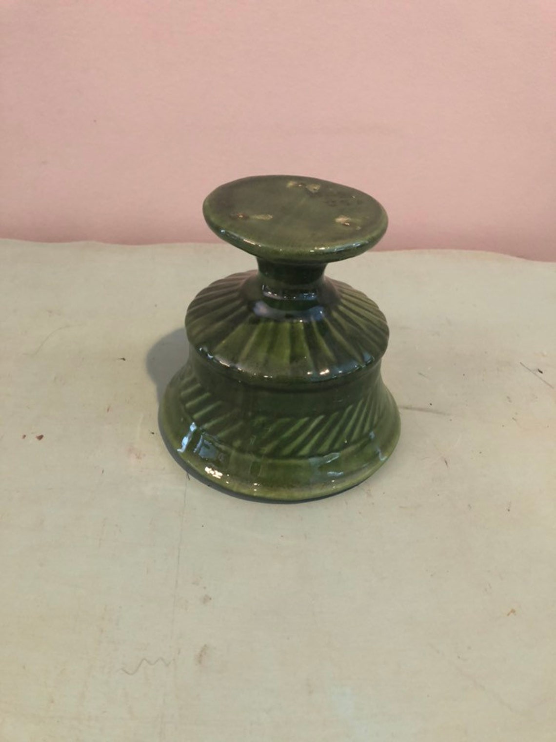1940S Mccoy Round Vase Planter Value History Where To Find One - 97q253n