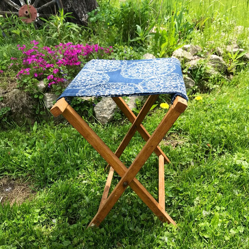 Vintage Folding Camping Chair Seat Wood Canvas Foot Rest Stool Ottoman