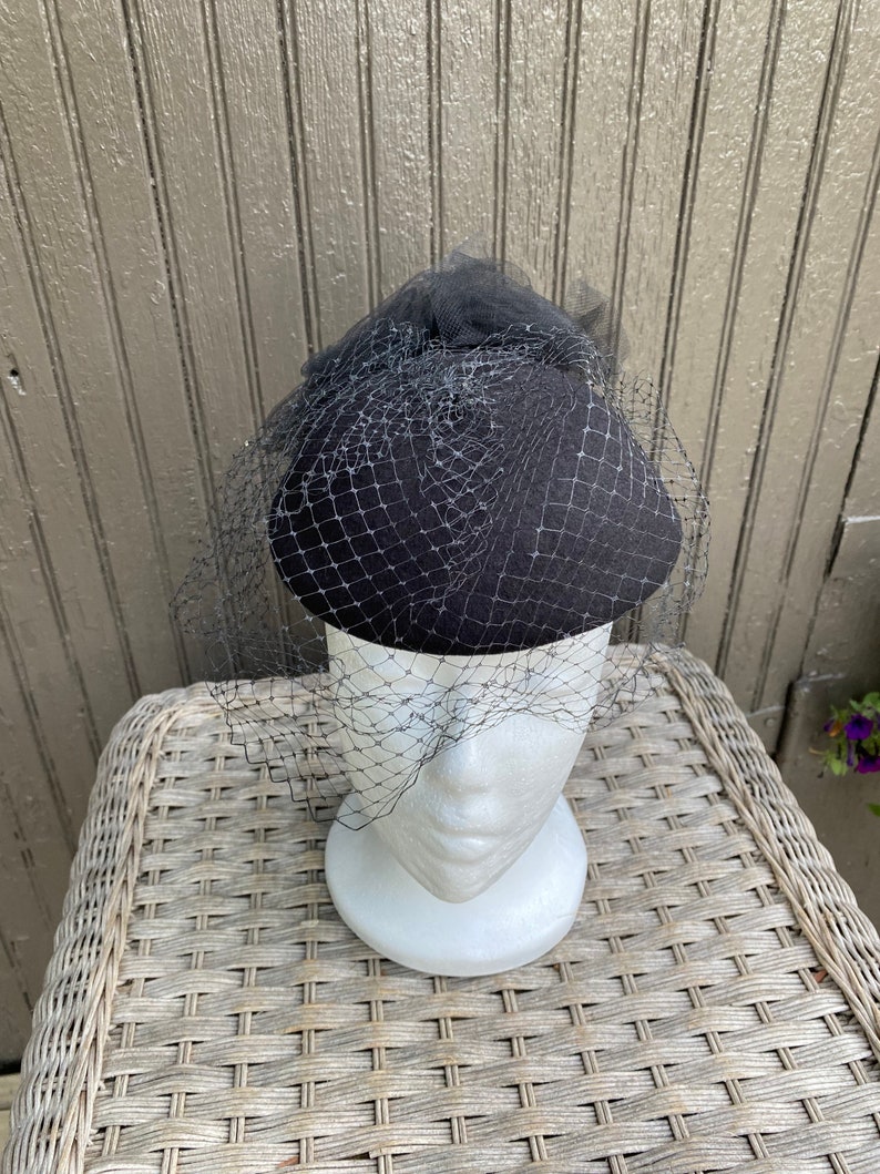 Vintage Pill Box Hat, Black, Fascinator, Womens, Hat, Formal image 6