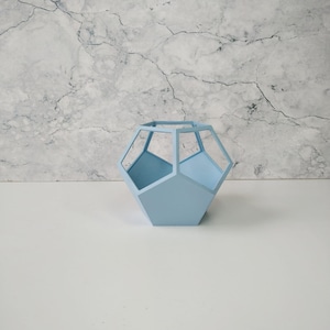 Geometric Make up brush pot / Make up brush holder / Vanity organizer / Make up organizer / 3D printed geometric make up holder Baby Blue