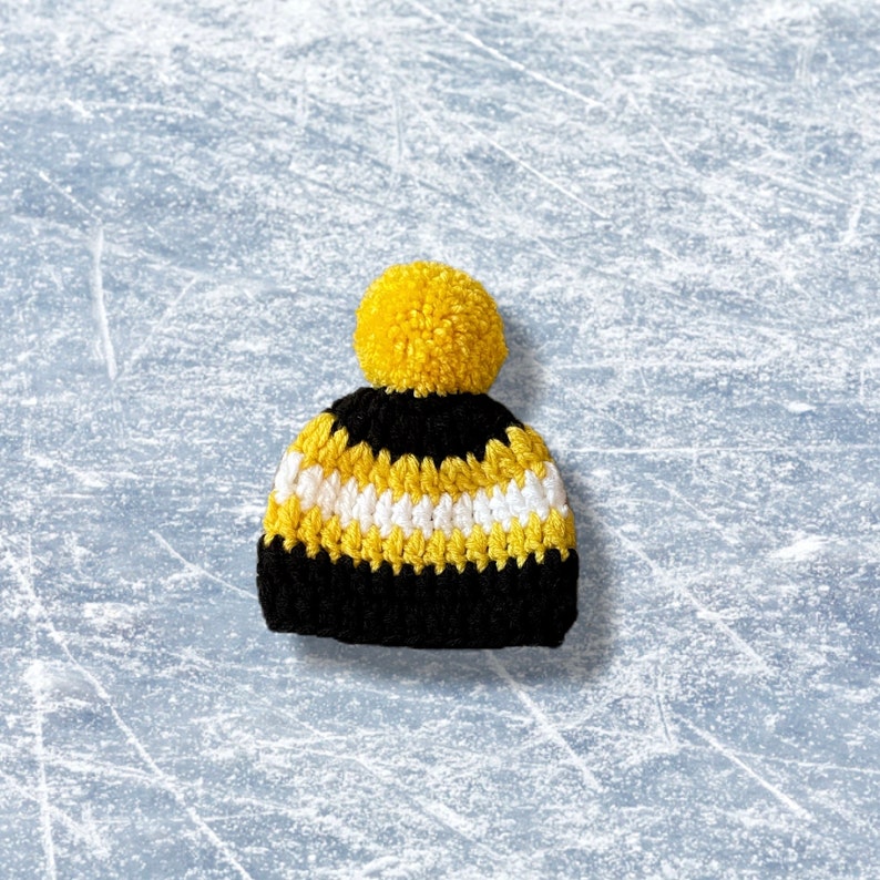 Baby Hockey Outfit, New Born Photo Prop, Boston Bruins Inspired image 2