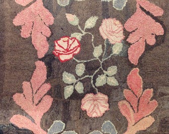 Antique Floral No. 43,  A Rug Hooking Pattern by Ralph Burnham