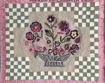 Flower Basket No 24, A Rug Hooking Pattern by Ralph Burnham