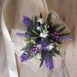 Lavender boutonniere, Purple boutonniere, Lavender wedding, Lavender groom's boutonniere, Lavender buttonhole image 10