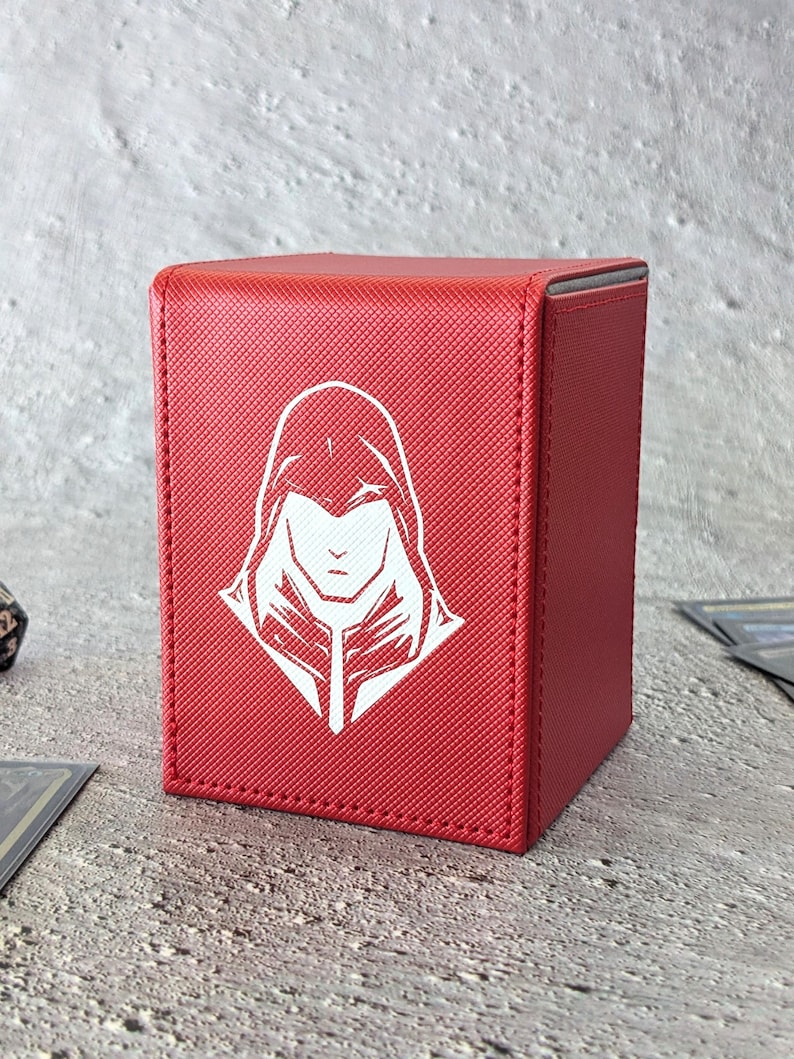 Assassin's Creed MTG Commander Deck Box image 1