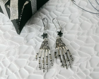 Boucle d’oreille Halloween Boucle d’oreille à main squelette Bijoux d’Halloween Boucles d’oreilles d’horreur Boucle d’oreille squelette Boucles d’oreilles Zombie Boucles d’oreilles longues Boucles d’oreilles gothiques