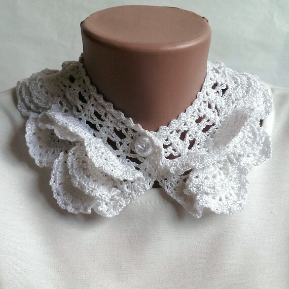 Handmade Crochet Collar: White Vintage Lace Necklace
